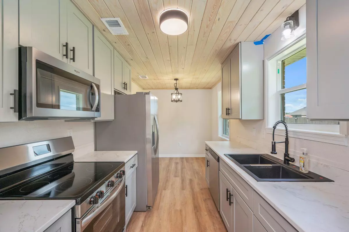 Crestview, FL 32539,3375 Mclain Drive