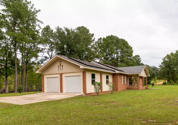 Caryville, FL 32427,727 Wrights Creek Road