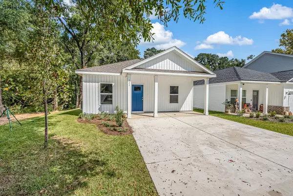 Crestview, FL 32539,502 Lee Avenue