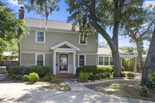 Panama City, FL 32401,427 Bunkers Cove Road