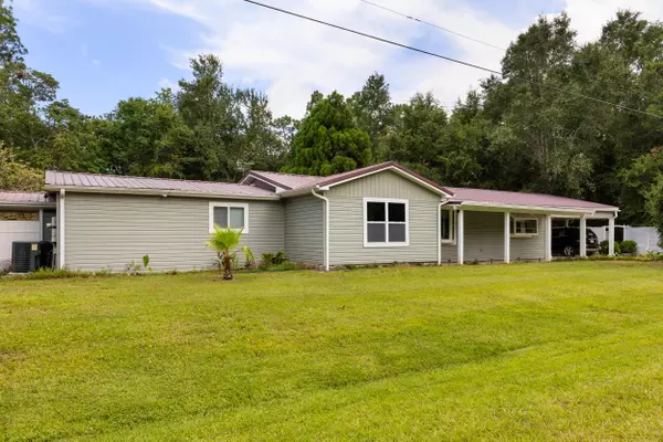 Milton, FL 32583,5271 Suwanee Street