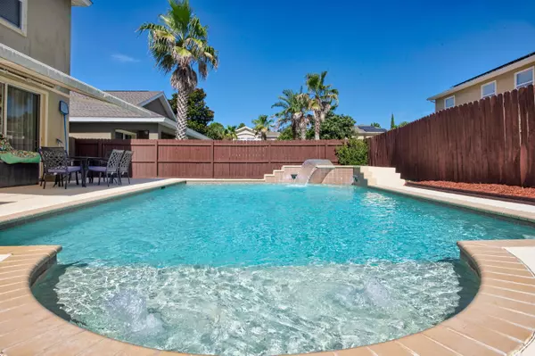 Mary Esther, FL 32569,889 Solimar Way