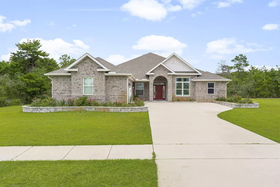 872 Brushed Dunes Circle, Freeport, FL 32439
