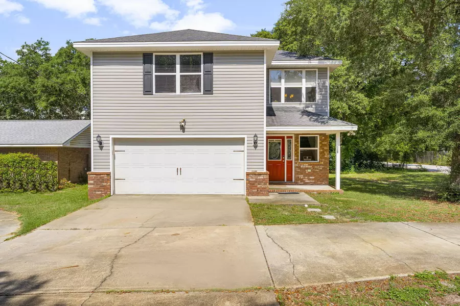 926 Lois Street, Fort Walton Beach, FL 32547