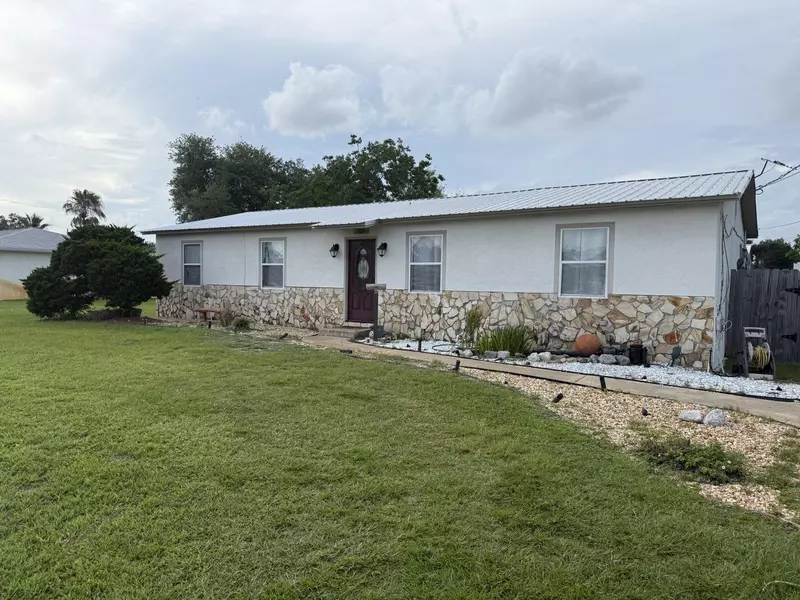 5925 Enzor Street, Panama City, FL 32404