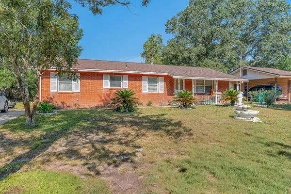 Shalimar, FL 32579,63 Oak Lane