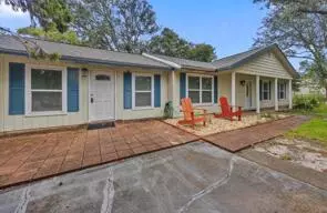 Navarre, FL 32566,8156 4th Street