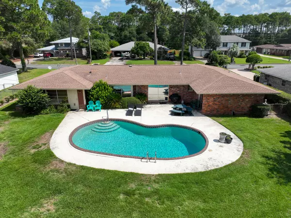 Shalimar, FL 32579,90 Country Club Road
