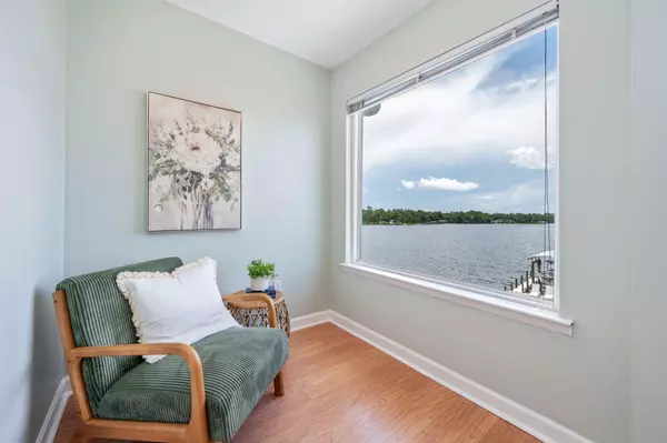 Valparaiso, FL 32580,3 Bayshore Point