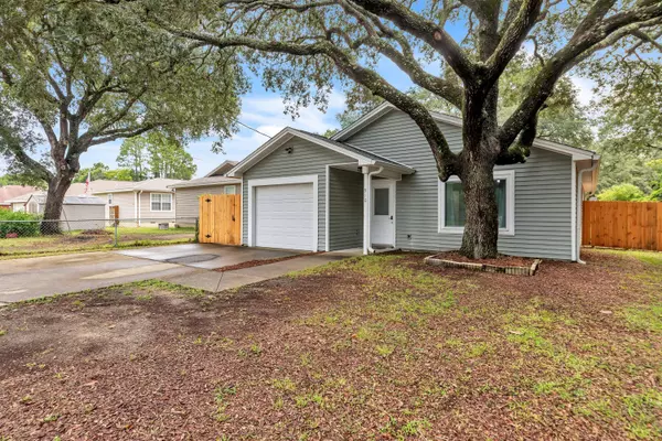 Niceville, FL 32578,910 Linden Avenue