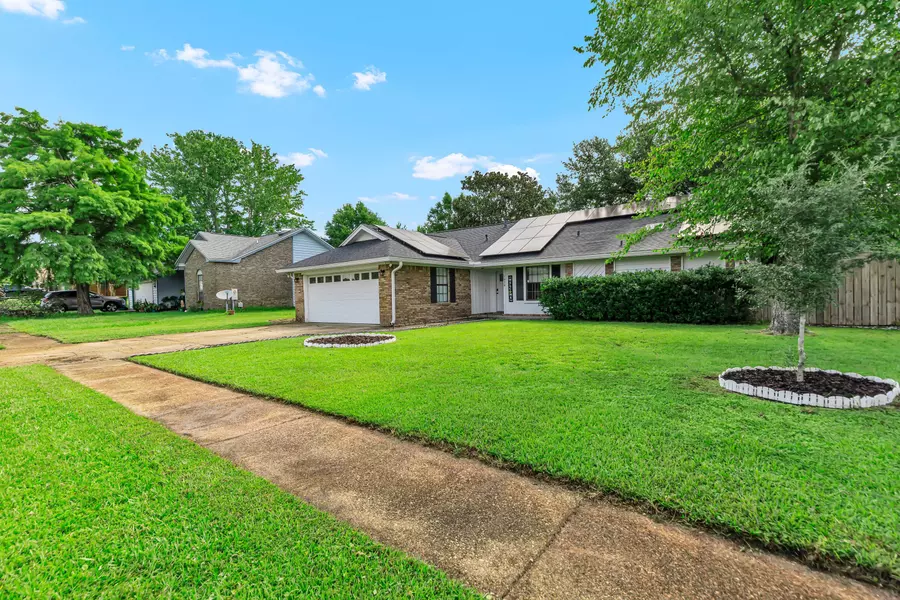 1029 Boulevard De La Parisenne, Mary Esther, FL 32569