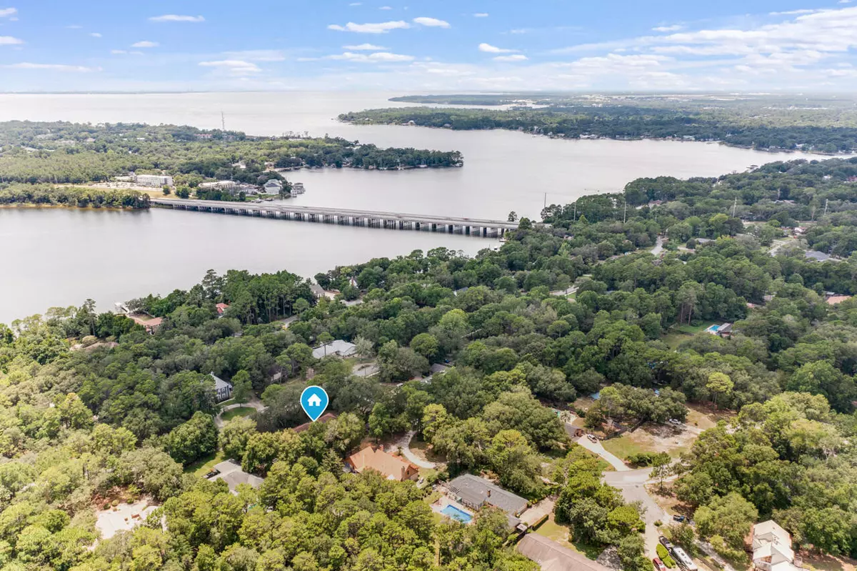 Niceville, FL 32578,2601 Edgewater Drive