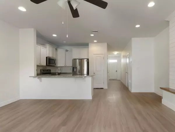 Panama City Beach, FL 32407,7484 Shadow Lake Drive