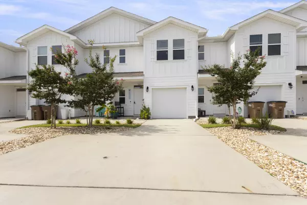 Panama City Beach, FL 32407,7484 Shadow Lake Drive
