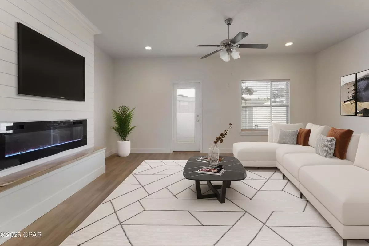 Panama City Beach, FL 32407,7484 Shadow Lake Drive