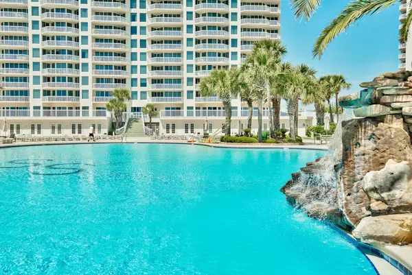 Destin, FL 32541,15200 Emerald Coast Parkway  #UNIT 206