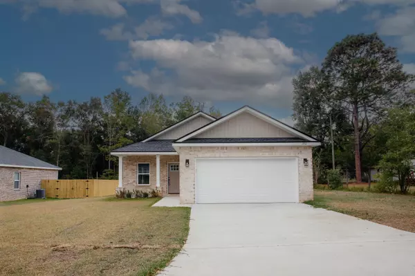 3152 Auburn Road, Crestview, FL 32539