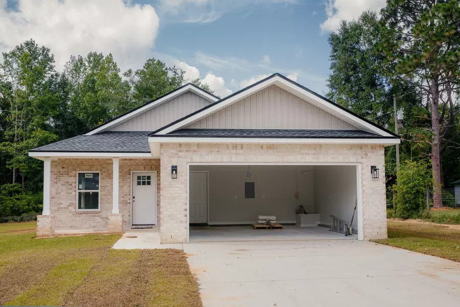 3154 Auburn Road, Crestview, FL 32539