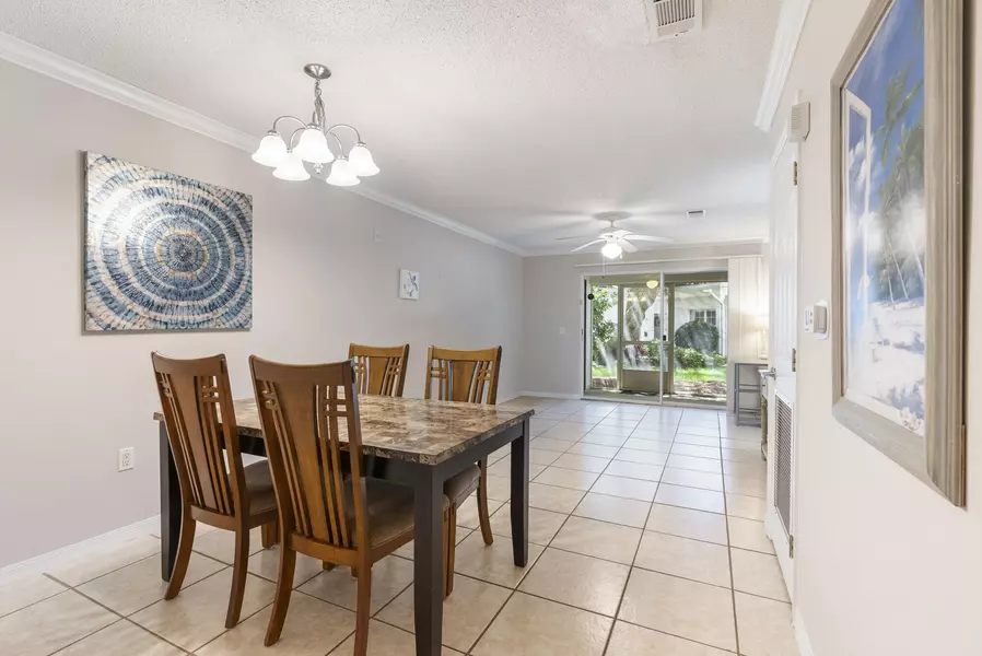4270 Calinda Lane  #313, Niceville, FL 32578