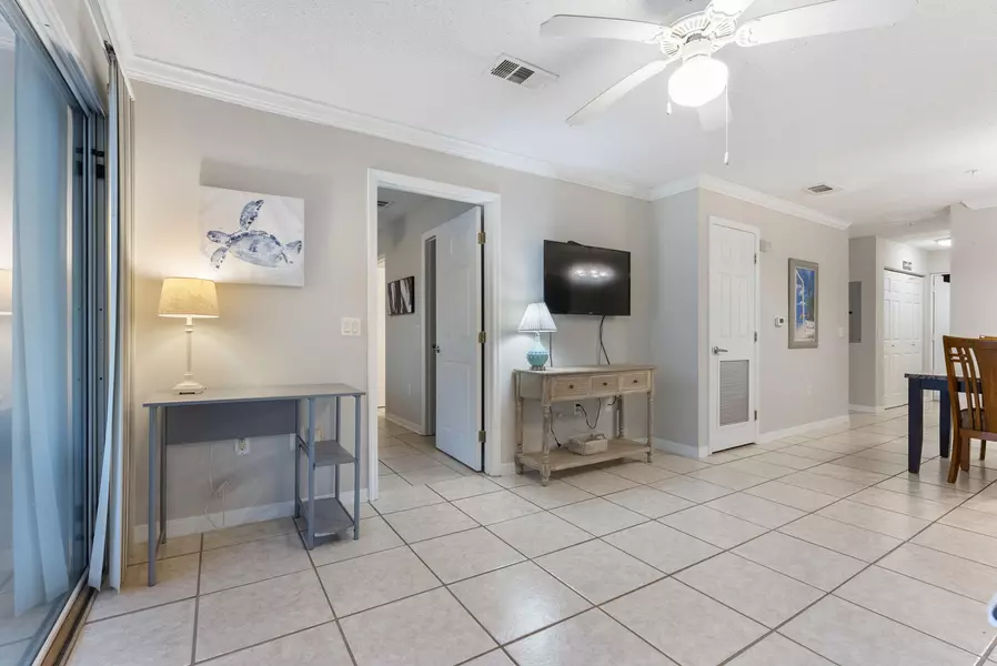 4270 Calinda Lane  #313, Niceville, FL 32578