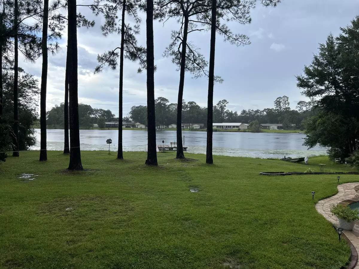 Crestview, FL 32539,4777 Meadow Lake Drive