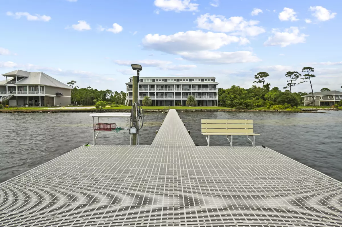 Gulf Breeze, FL 32563,5539 Soundside Drive #N