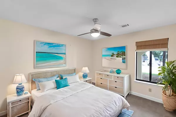 107 Southlake Court  #107, Niceville, FL 32578