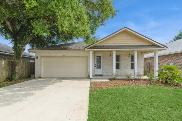 Shalimar, FL 32579,26 10Th Avenue