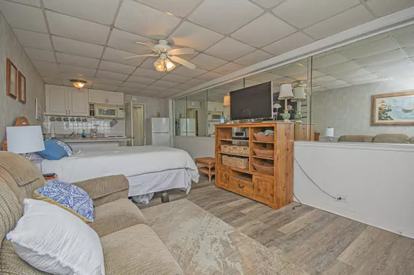 Panama City Beach, FL 32413,14401 Front Beach Road Road  #209
