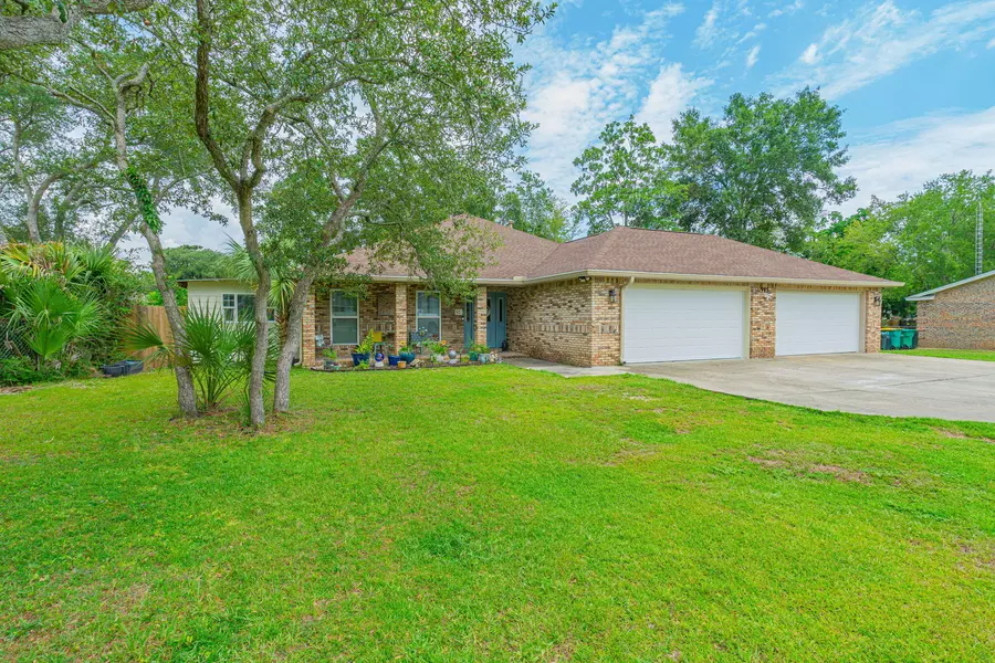 513 Vermont Avenue, Fort Walton Beach, FL 32547