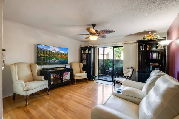 Pensacola, FL 32503,2201 SCENIC HWY Highway #B3