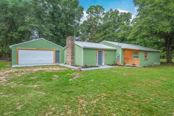 Defuniak Springs, FL 32433,125 W Roberts Road