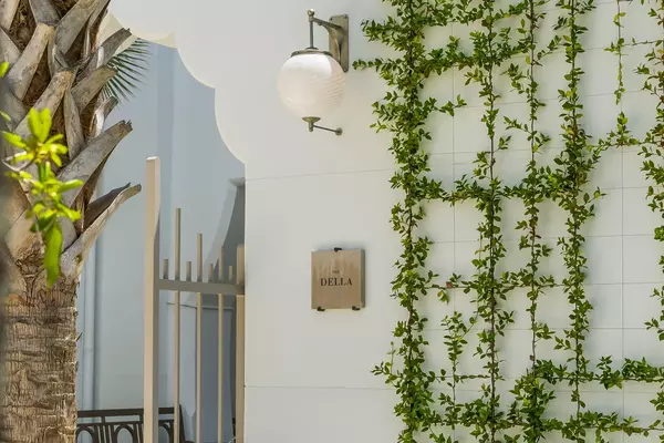 Alys Beach, FL 32461,27 Admiralty Row #305