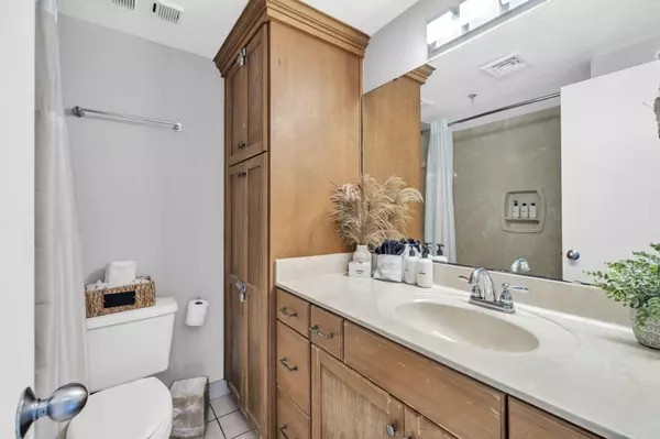 Fort Walton Beach, FL 32548,214 SW Miracle Strip Parkway  #UNIT A206