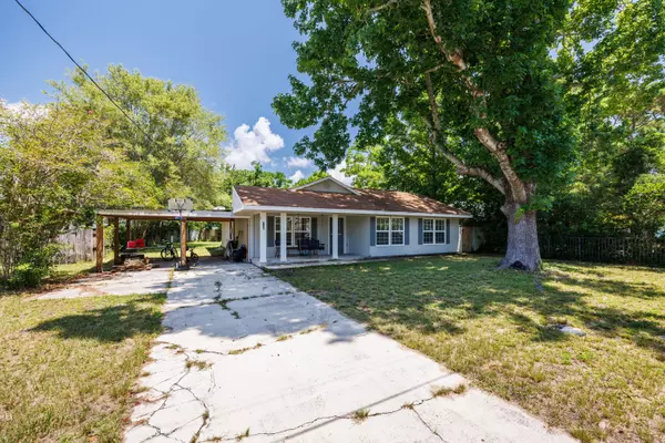 Mary Esther, FL 32569,209 Michael Avenue