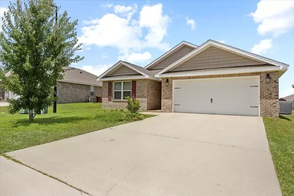 Crestview, FL 32539,806 Moorhen Way