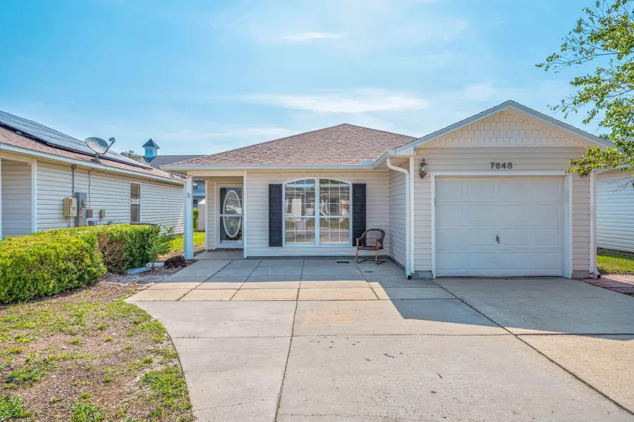 7648 Chablis Circle, Navarre, FL 32566