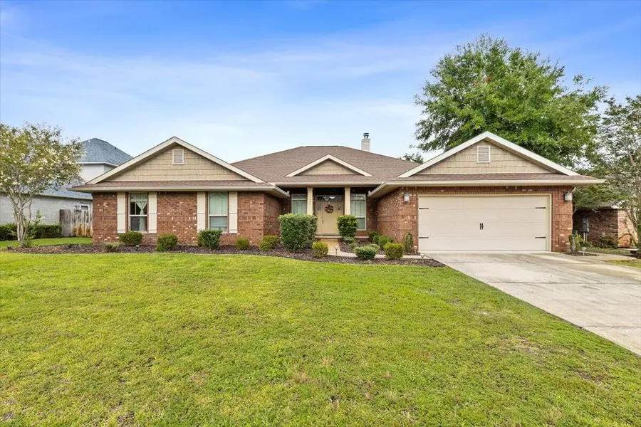 1804 Brooke Beach Drive, Navarre, FL 32566