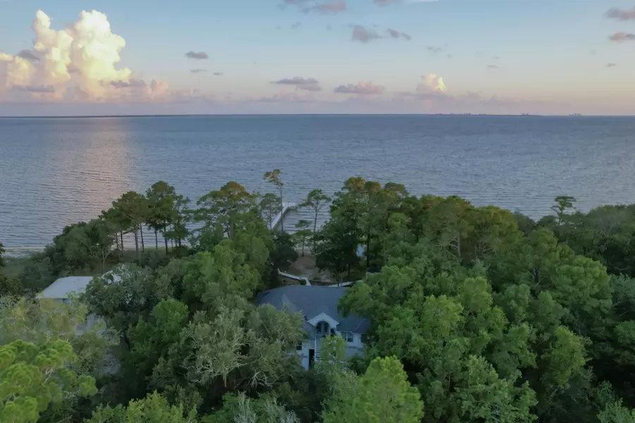 7819 State Highway 20, Freeport, FL 32439