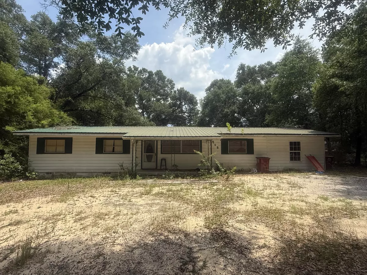 Crestview, FL 32539,515 E Robinson Avenue