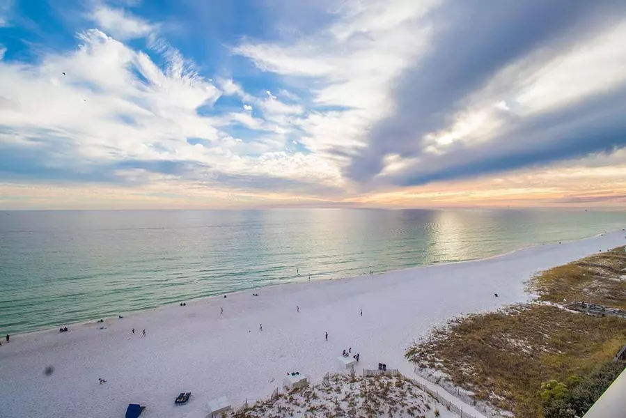1002 Highway 98  #2004, Destin, FL 32541