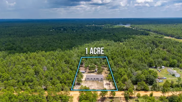 Defuniak Springs, FL 32433,484 HAMLET DR