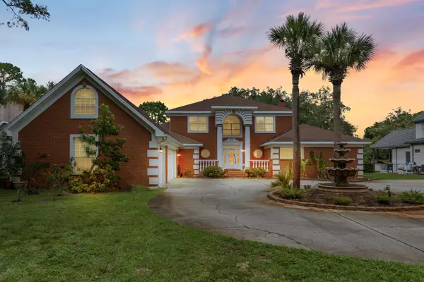 913 Sara Drive, Shalimar, FL 32579