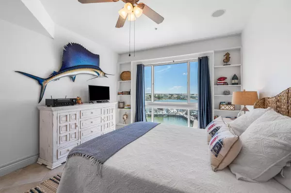 Destin, FL 32541,662 Harbor Boulevard  #UNIT 220