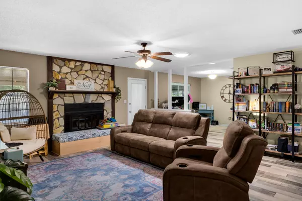 Niceville, FL 32578,706 Providence Way