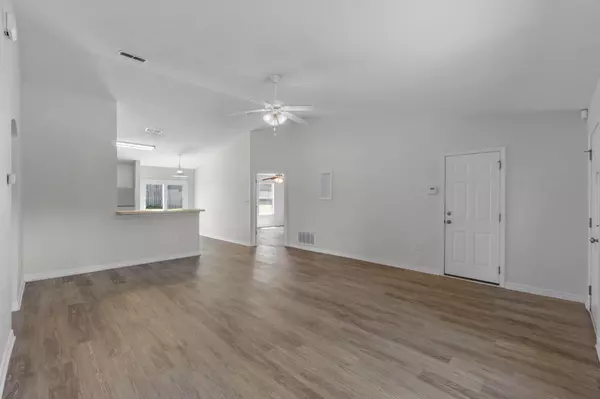 Crestview, FL 32536,147 Cabana Way