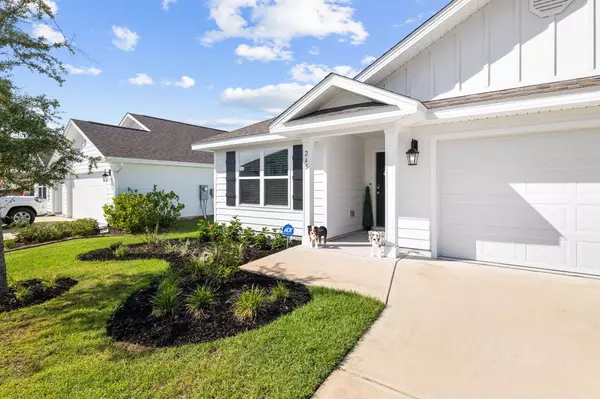 Freeport, FL 32439,245 This Way