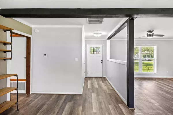 Pensacola, FL 32526,2327 Inda Avenue