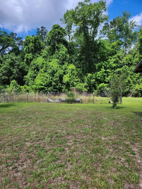 Ponce De Leon, FL 32455,2888 Highway 81
