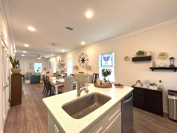 Freeport, FL 32439,43 N Sand Palm Road
